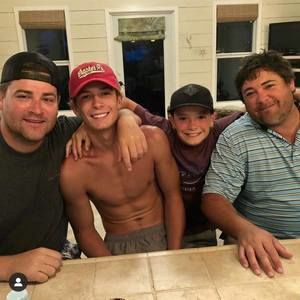 Meet your Posher, Keegan